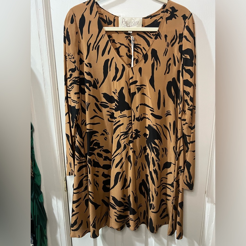 Rory Beca 100% Silk Animal Print Long Sleeve Mini Dress NWT Size Medium